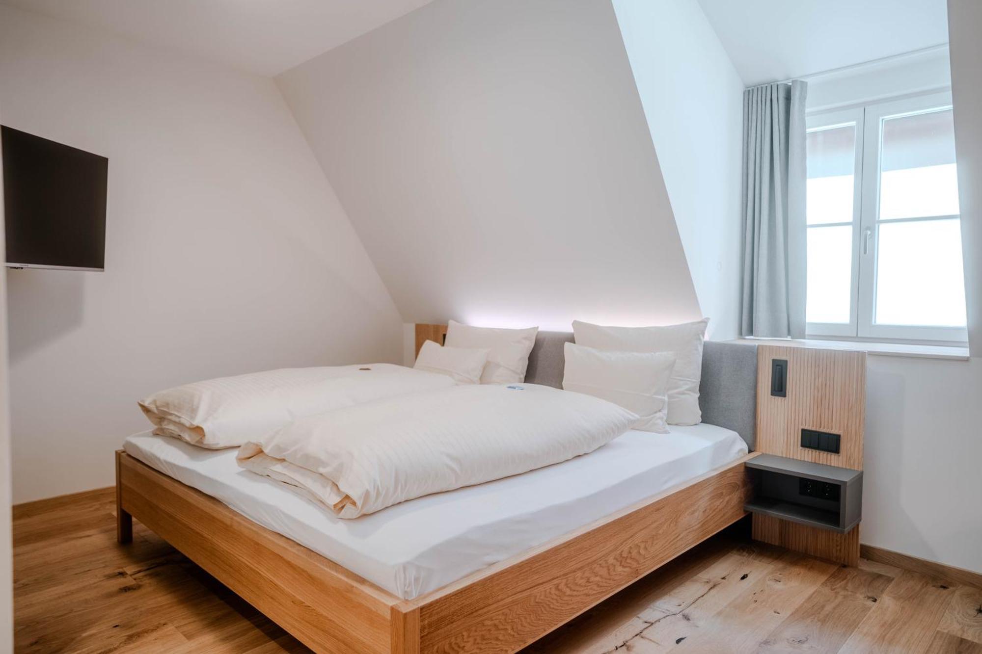 Hotel Deutsches Haus Dinkelsbuehl Room photo